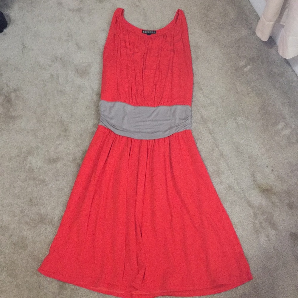 Express Ruched Dress with waist detail